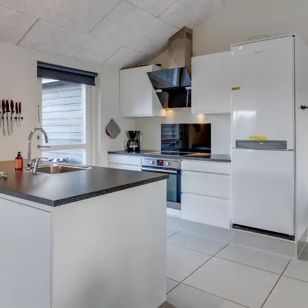 Holiday home Tenaya - 200m From The Sea In Se Jutland By Interhome *