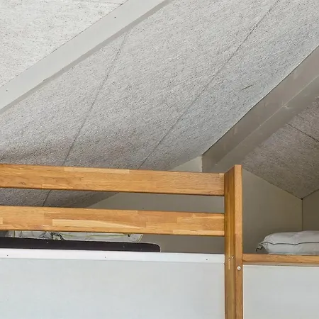 Tenaya - 200m From The Sea By Interhome *