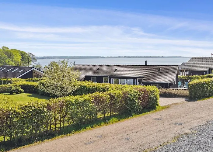 Holiday home Tenaya - 200m From The Sea By Interhome *